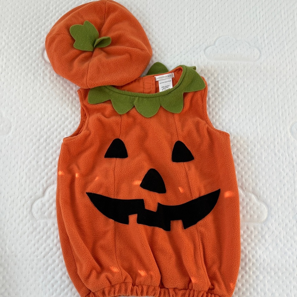 Pottery Barn Kids Pumpkin Costume in Orange and Green